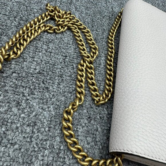 Gucci Leather Wallet on Chain 550-092225 - Picture 10 of 12